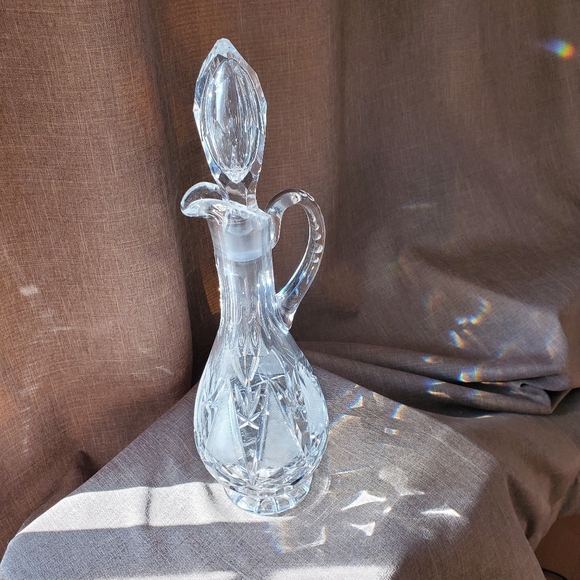 Lead Crystal Decanter - Picture 1 of 5